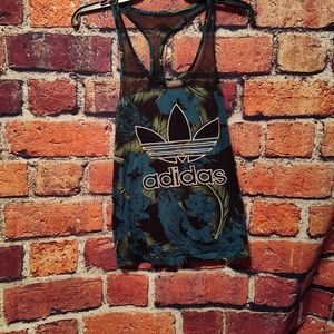 Adidas top